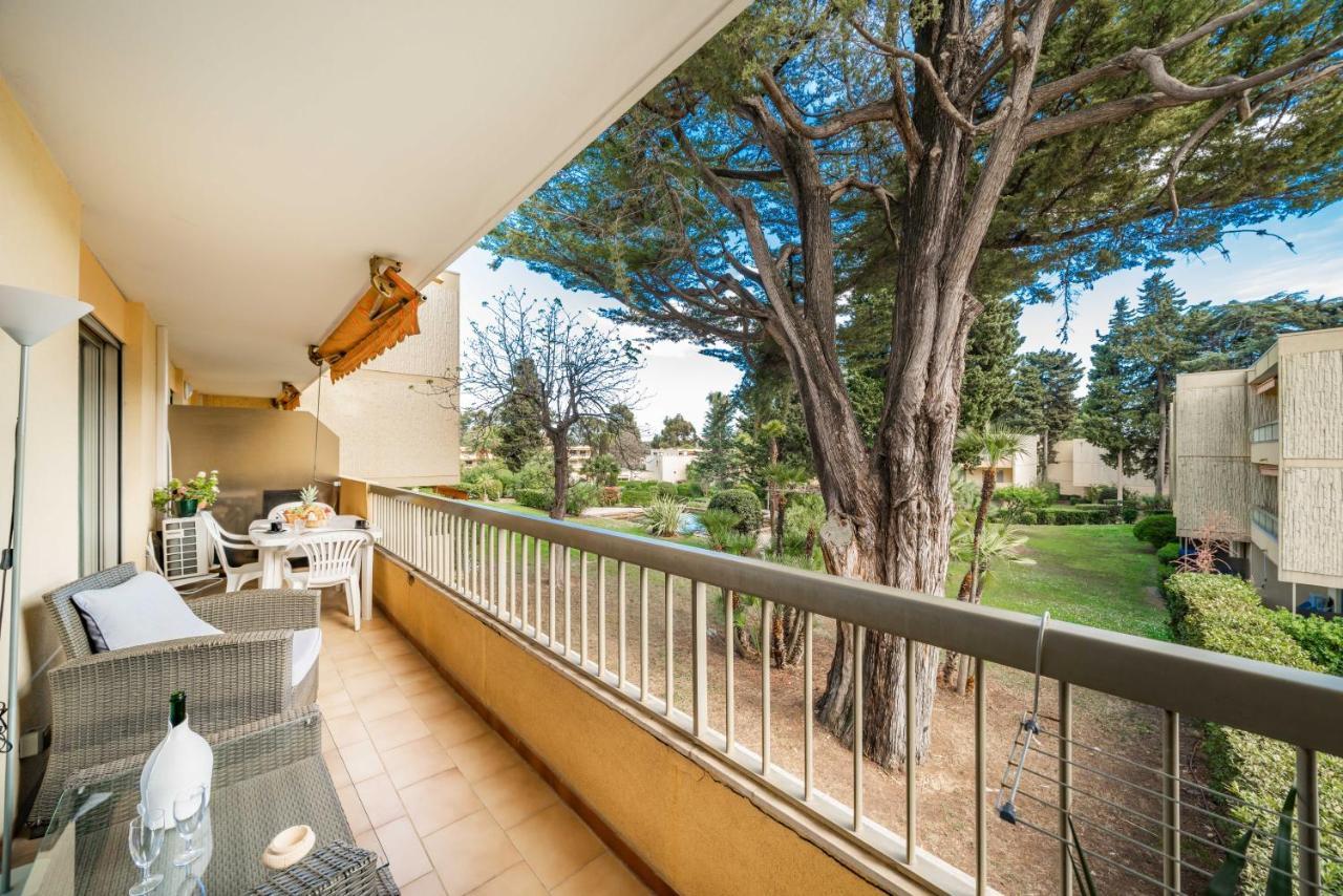 Spacious Apartment At A 5 Min Walk From The Beach Antibes Ngoại thất bức ảnh