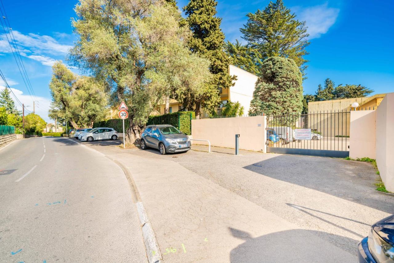 Spacious Apartment At A 5 Min Walk From The Beach Antibes Ngoại thất bức ảnh