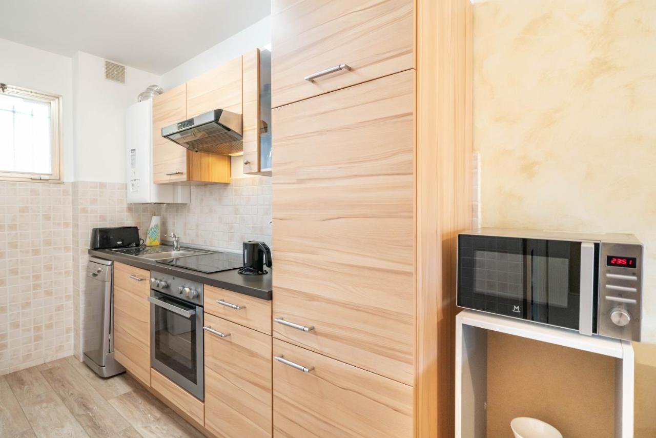 Spacious Apartment At A 5 Min Walk From The Beach Antibes Ngoại thất bức ảnh