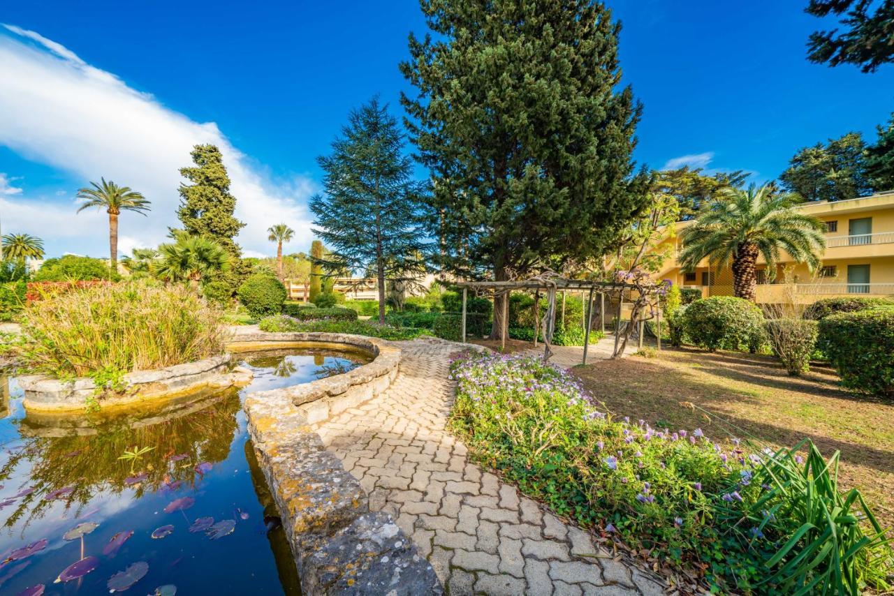 Spacious Apartment At A 5 Min Walk From The Beach Antibes Ngoại thất bức ảnh