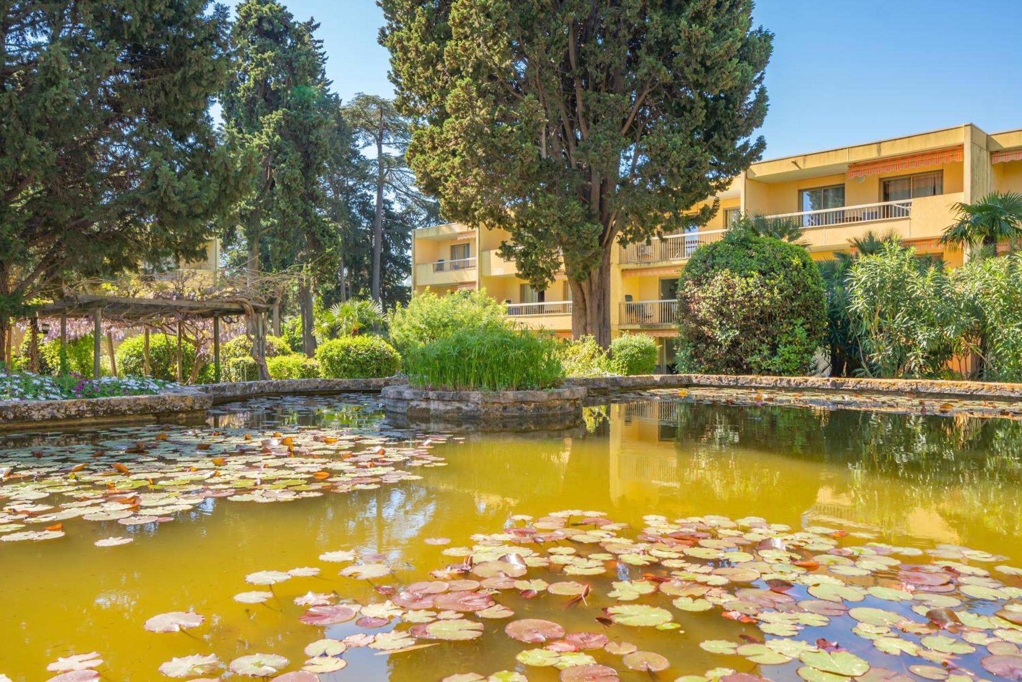 Spacious Apartment At A 5 Min Walk From The Beach Antibes Ngoại thất bức ảnh